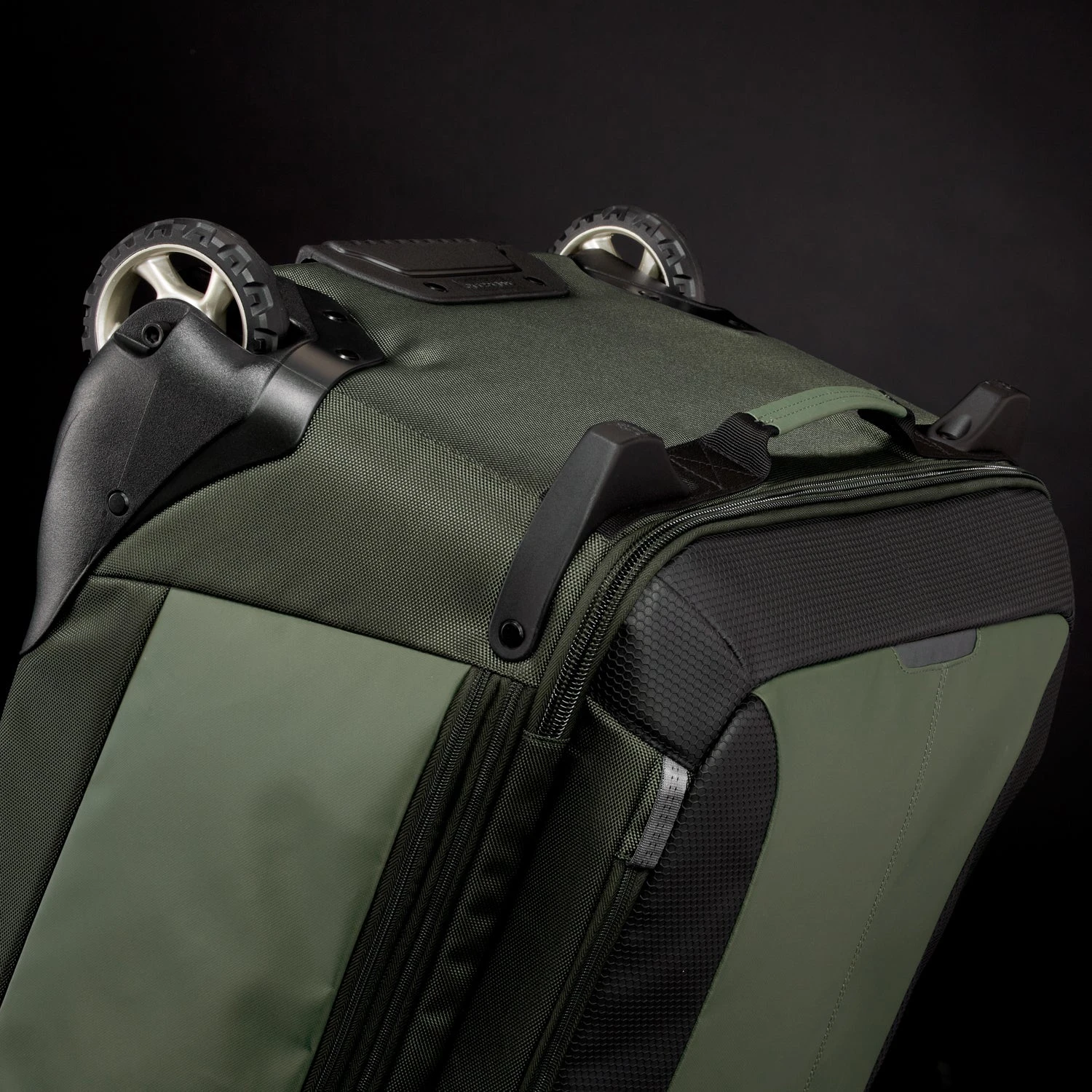 Eagle Creek Tarmac 28" 2-Wheel Large Luggage - Image 7